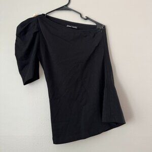 Joyus Black One-Shoulder Top – Pearl Shoulder Detail